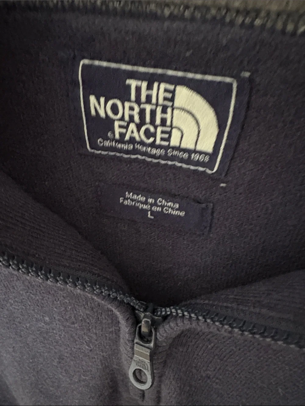 The North Face Men’s Navy Half-Zip Fleece wool blend Pullover